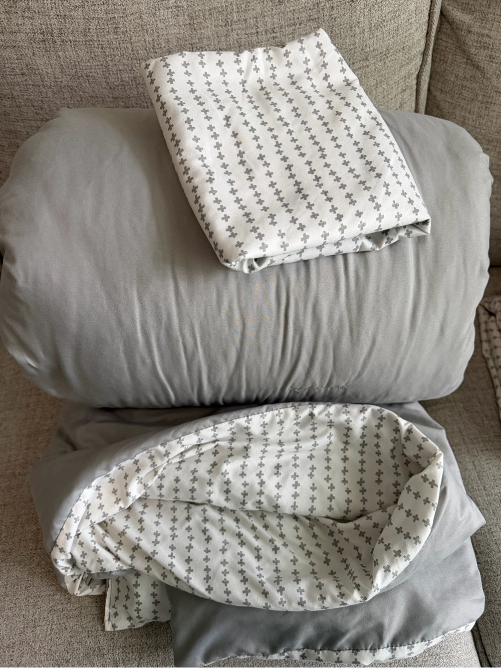 Twin/Twin XL Puffer Comforter and Sheets Set - Room Essentials